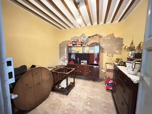 Venta de casa en Valdepeñas