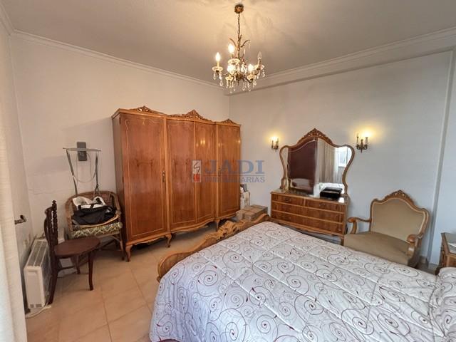 Venta de casa en Valdepeñas