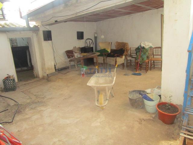 Venta de casa en Valdepeñas