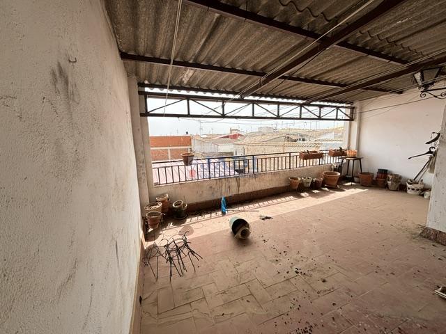 Venta de casa en Valdepeñas