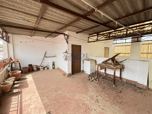 Venta de casa en Valdepeñas