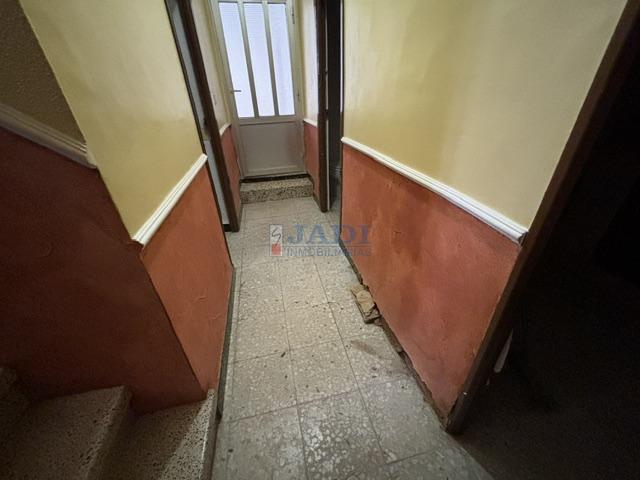 Venta de casa en Valdepeñas