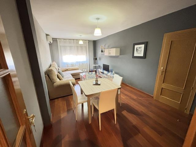Venta de piso en Valdepeñas