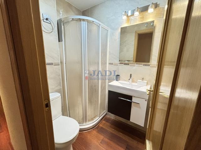 Venta de piso en Valdepeñas
