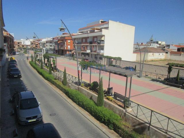 Venta de piso en Valdepeñas