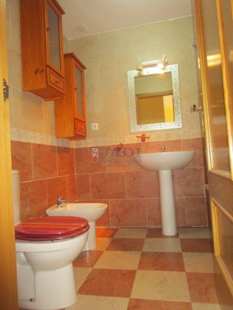 Venta de piso en Valdepeñas