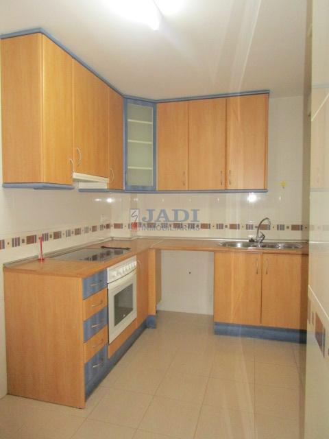 Venta de piso en Valdepeñas