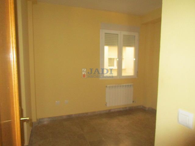 Venta de piso en Valdepeñas