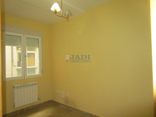 Venta de piso en Valdepeñas