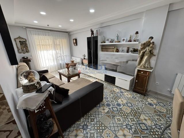 Venta de piso en Valdepeñas