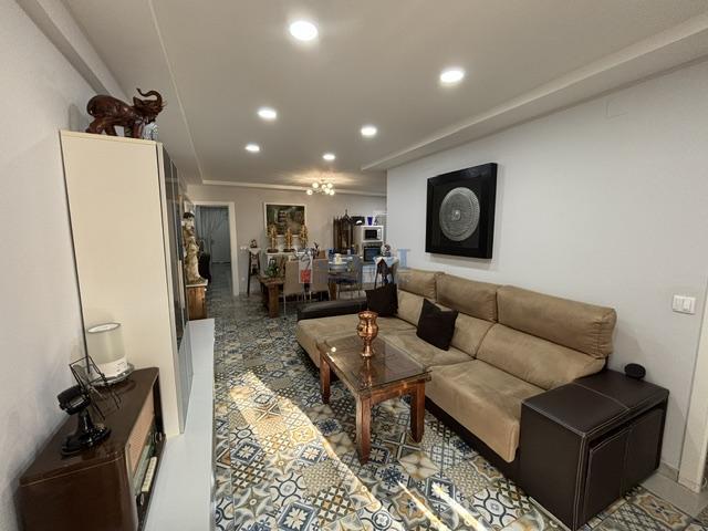 Venta de piso en Valdepeñas