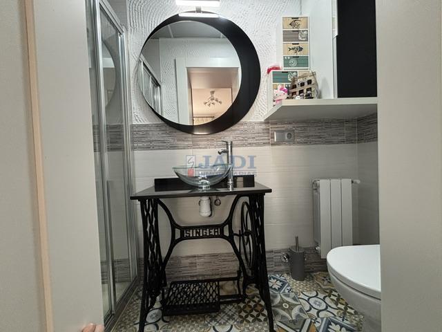 Venta de piso en Valdepeñas