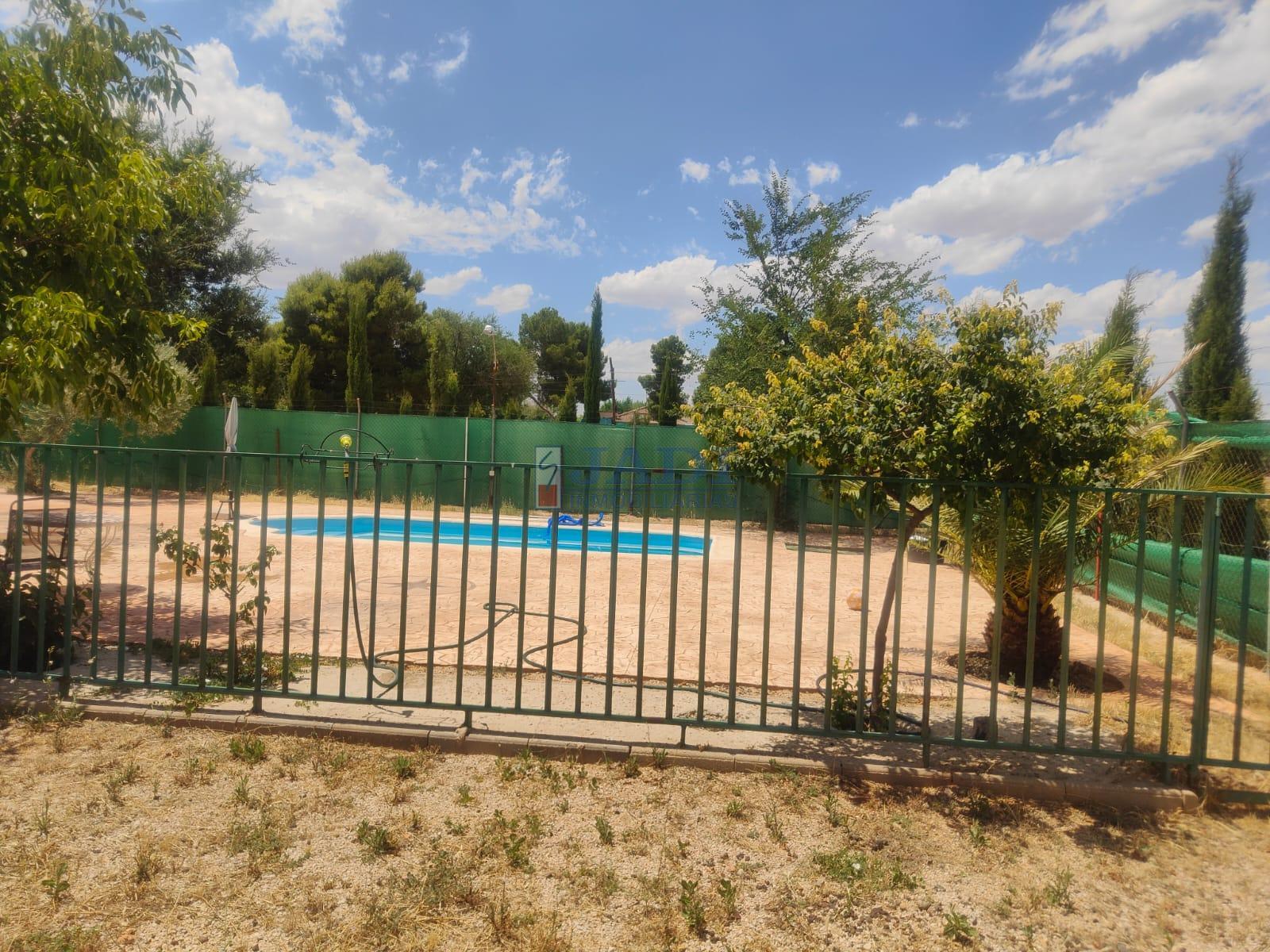 Venta de casa en Valdepeñas