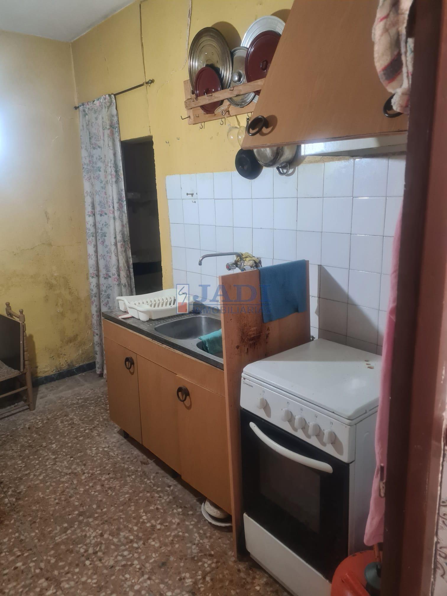 Venta de casa en Almuradiel