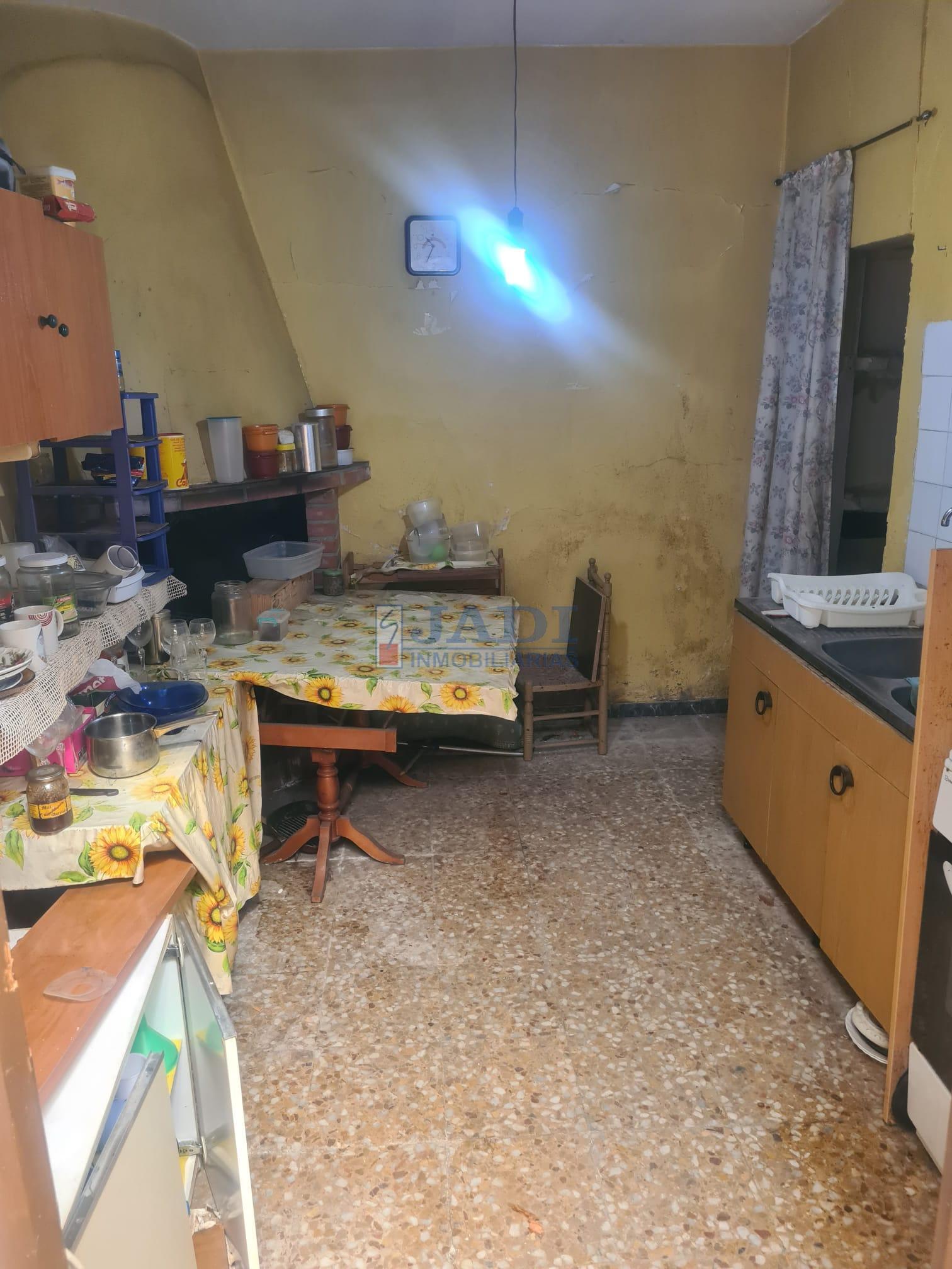 Venta de casa en Almuradiel