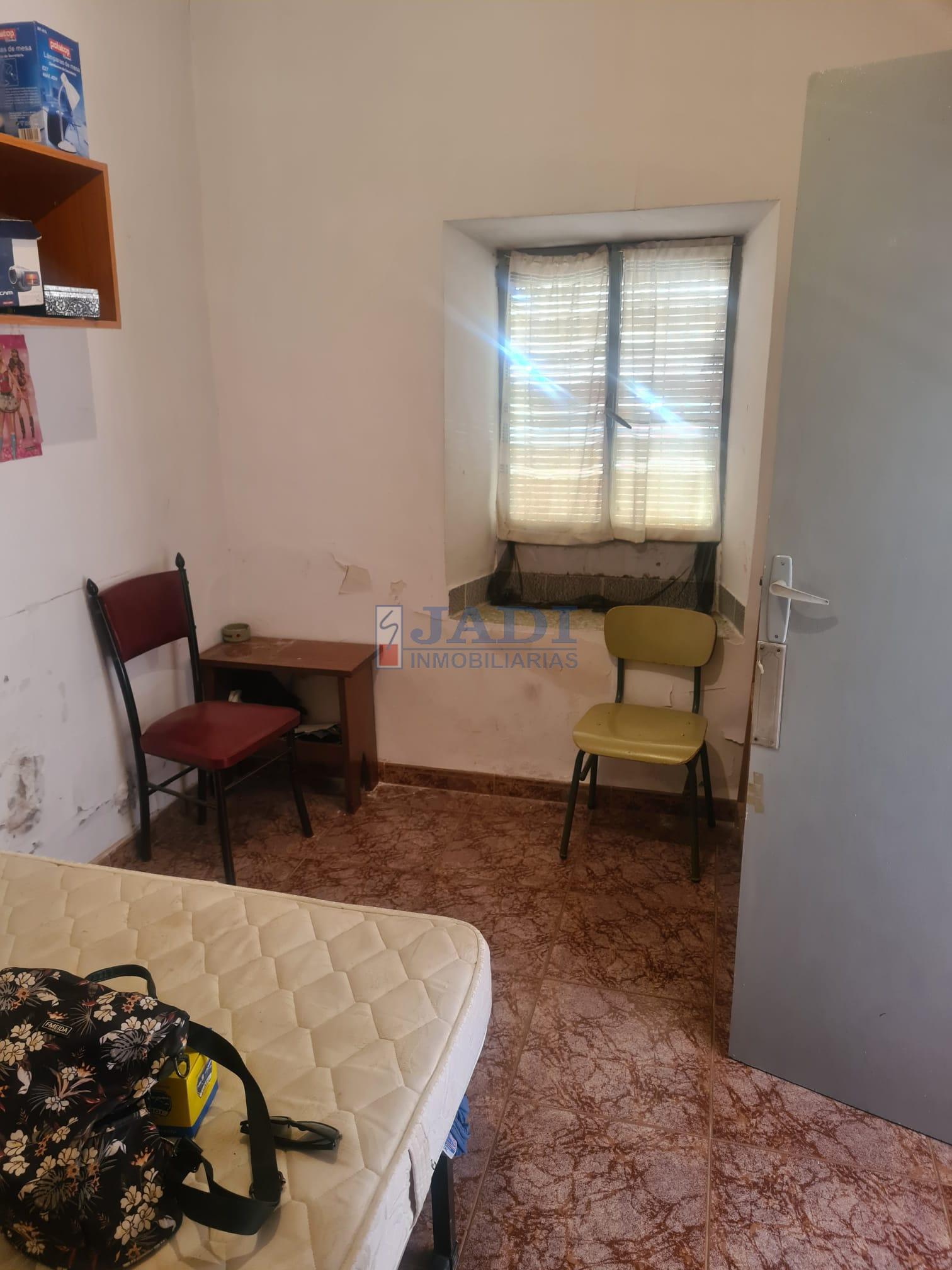 Venta de casa en Almuradiel