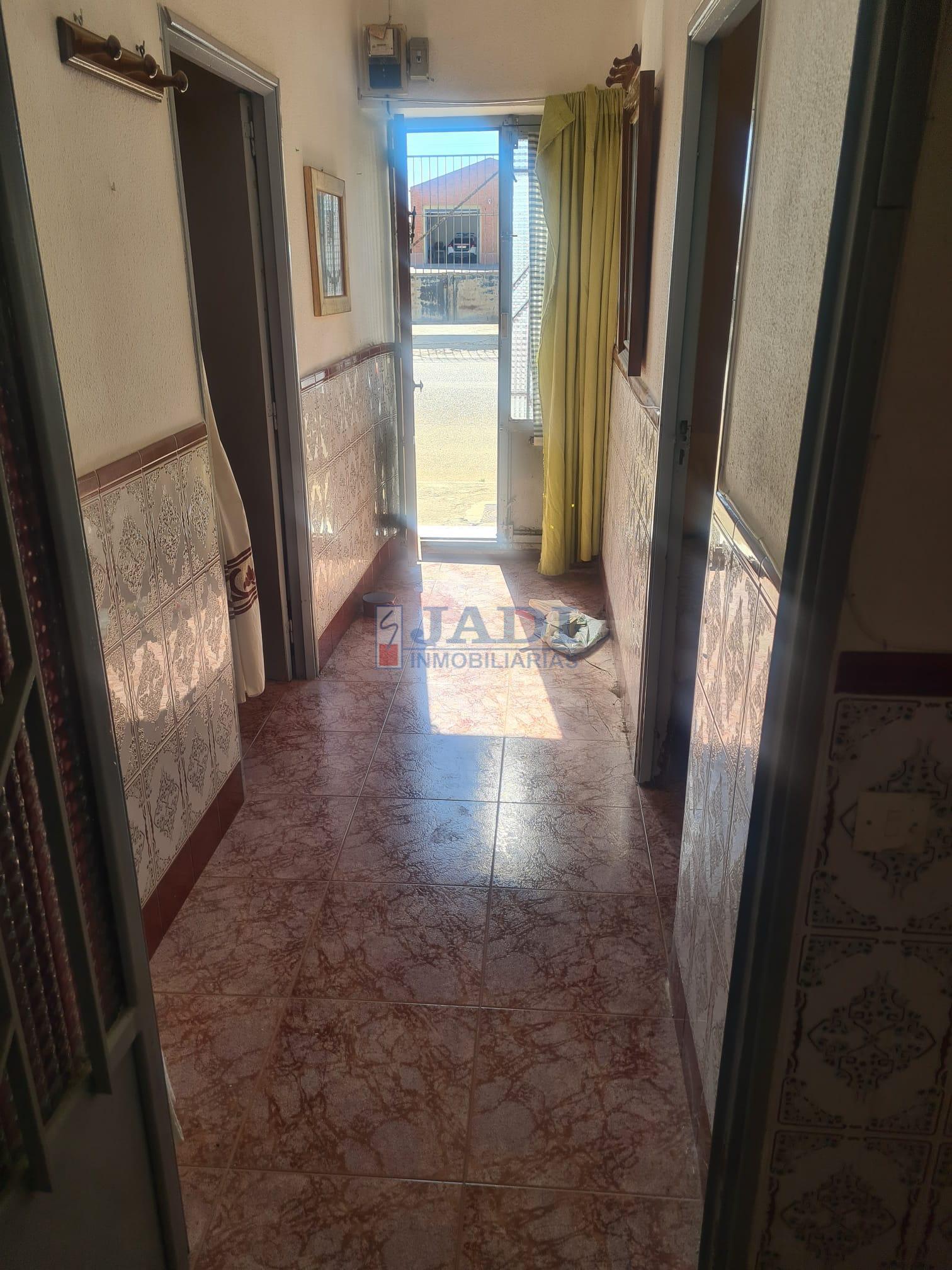 Venta de casa en Almuradiel