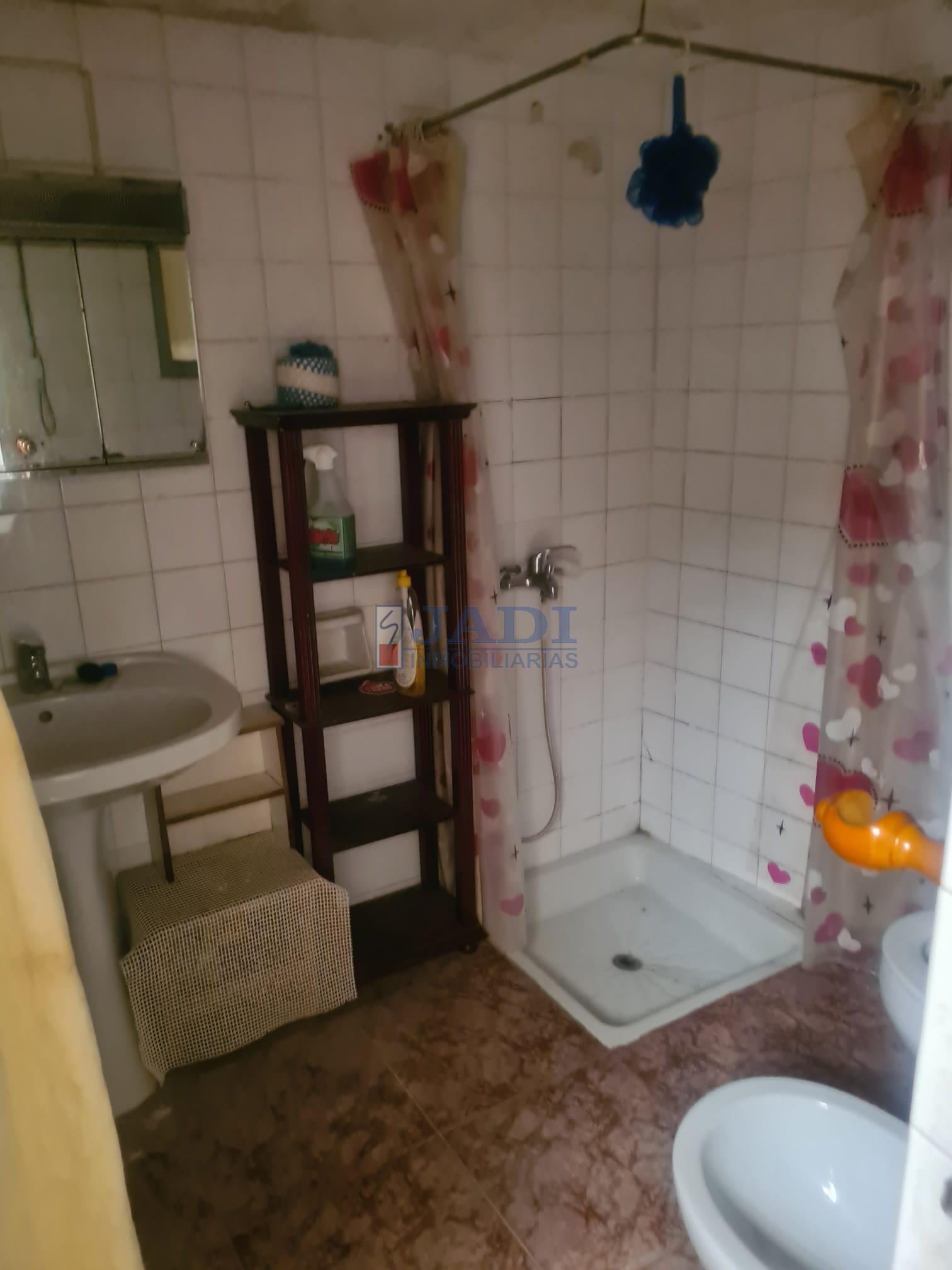Venta de casa en Almuradiel
