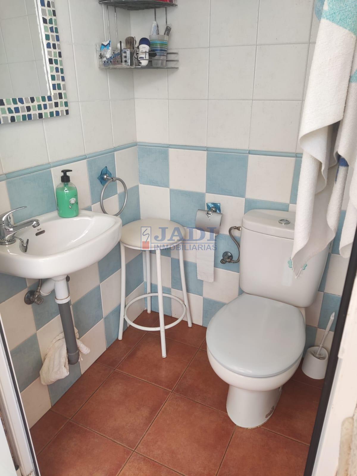 Venta de casa en Valdepeñas