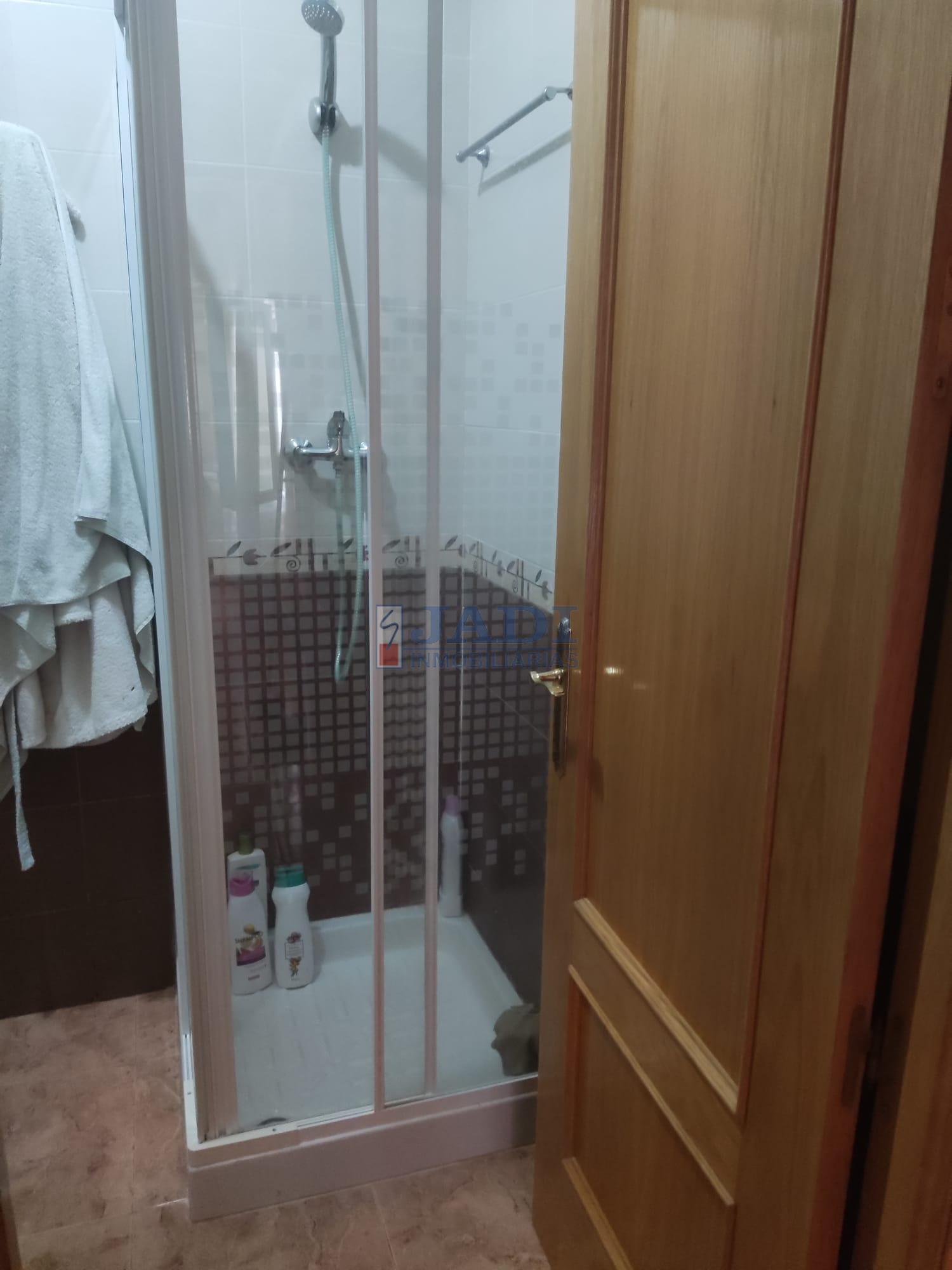 Venta de casa en Valdepeñas