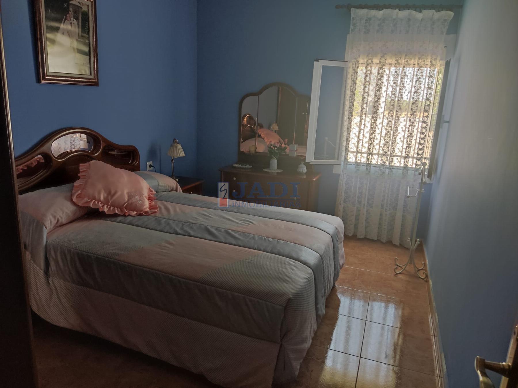 Venta de casa en Valdepeñas