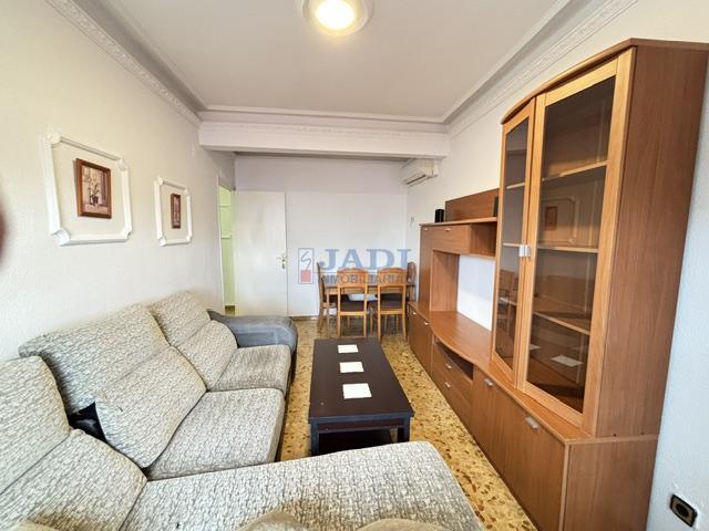 Venta de piso en Valdepeñas