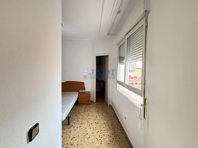 Venta de piso en Valdepeñas
