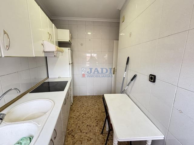 Venta de piso en Valdepeñas