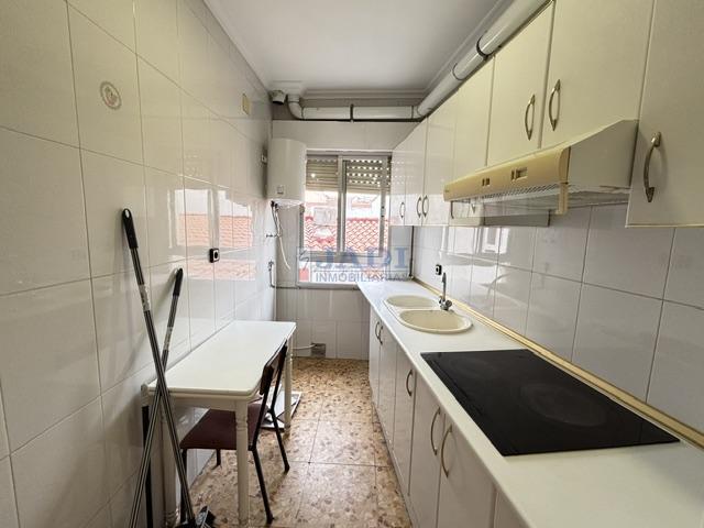 Venta de piso en Valdepeñas