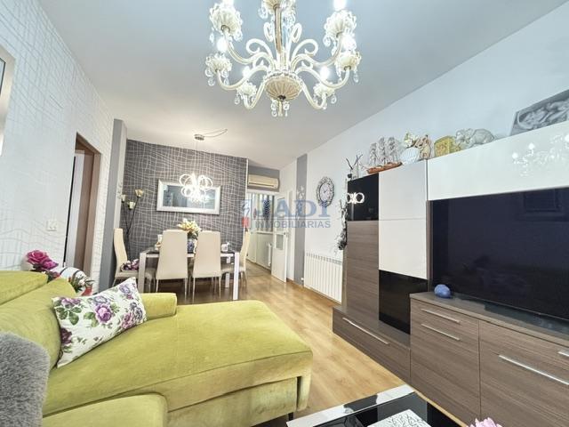 Venta de piso en Valdepeñas