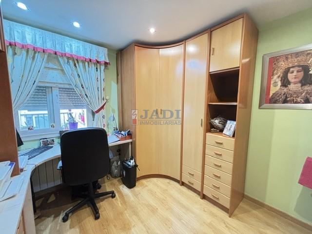 Venta de piso en Valdepeñas