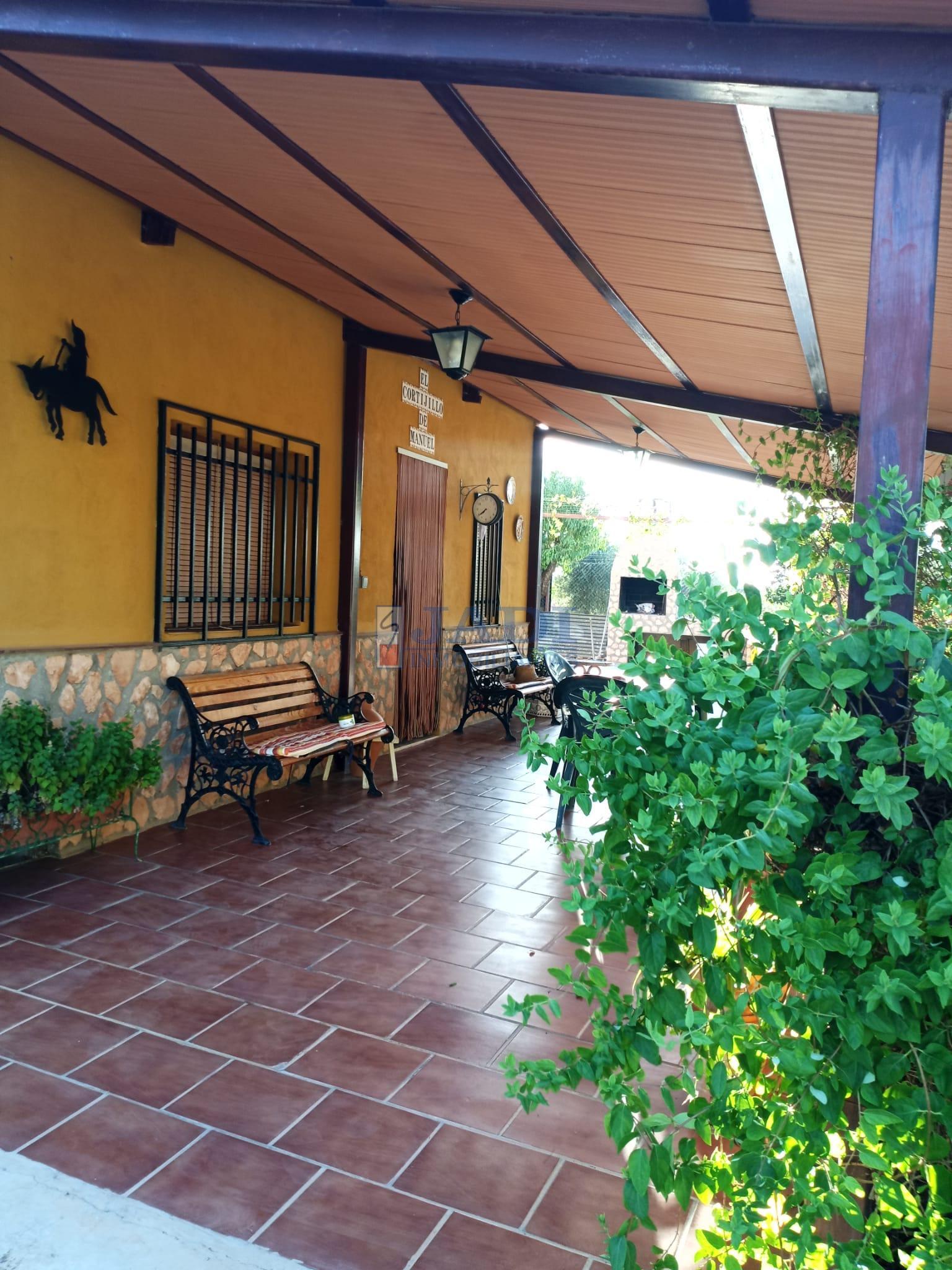 Venta de casa en Valdepeñas