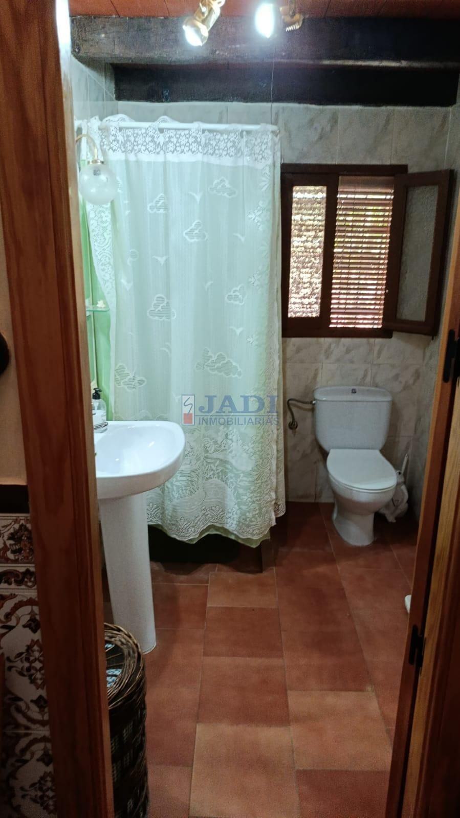 Venta de casa en Valdepeñas