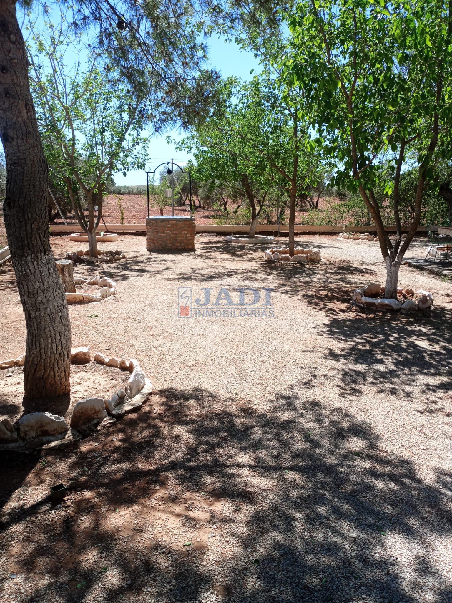 Venta de casa en Valdepeñas