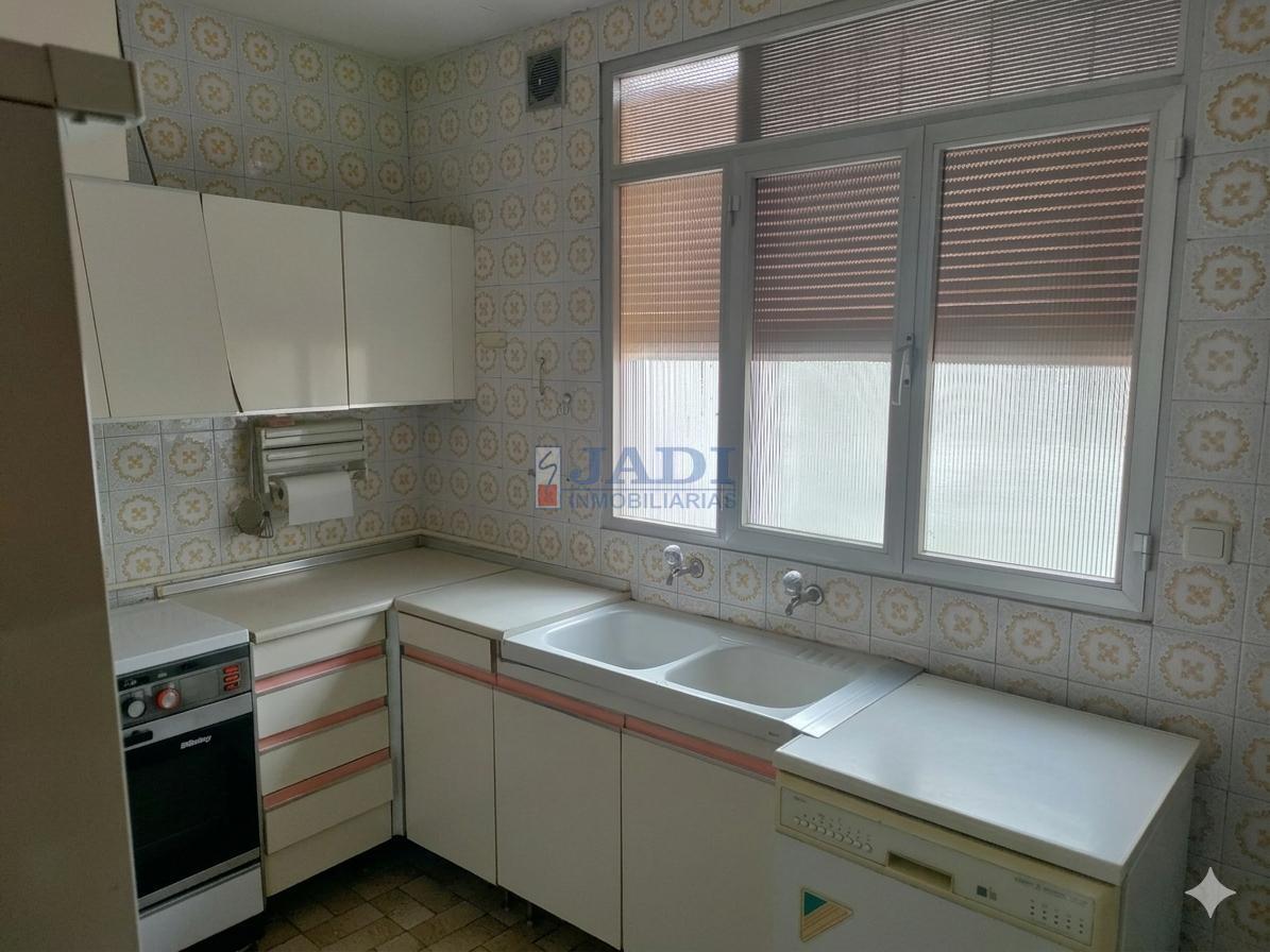 Venta de casa en Valdepeñas