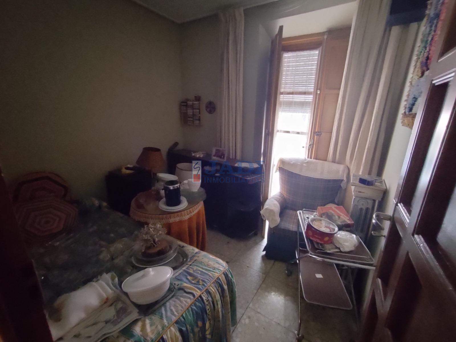 Venta de casa en Valdepeñas