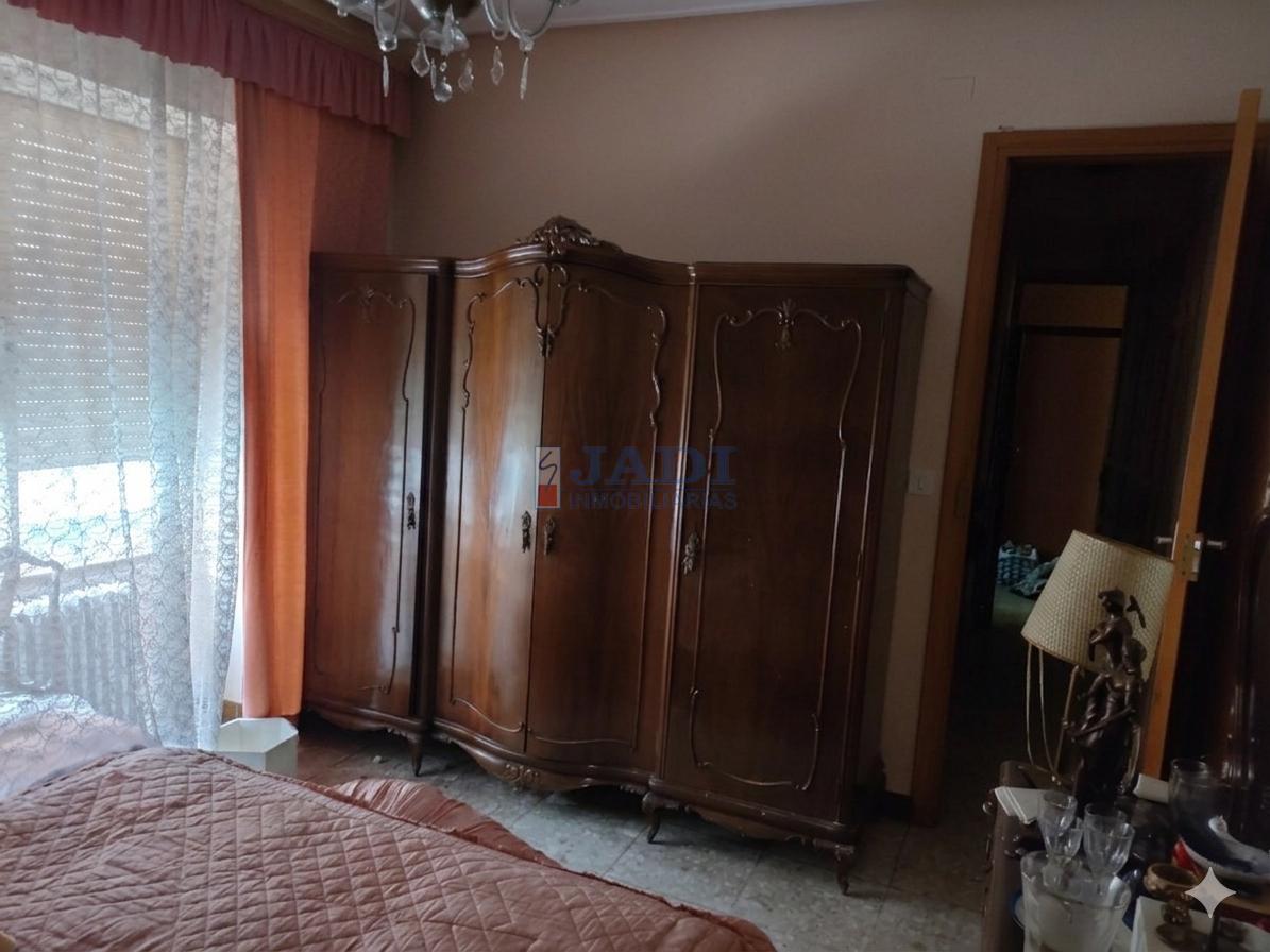 Venta de casa en Valdepeñas