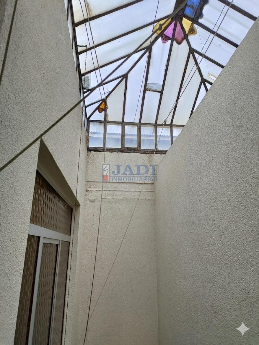 Venta de casa en Valdepeñas