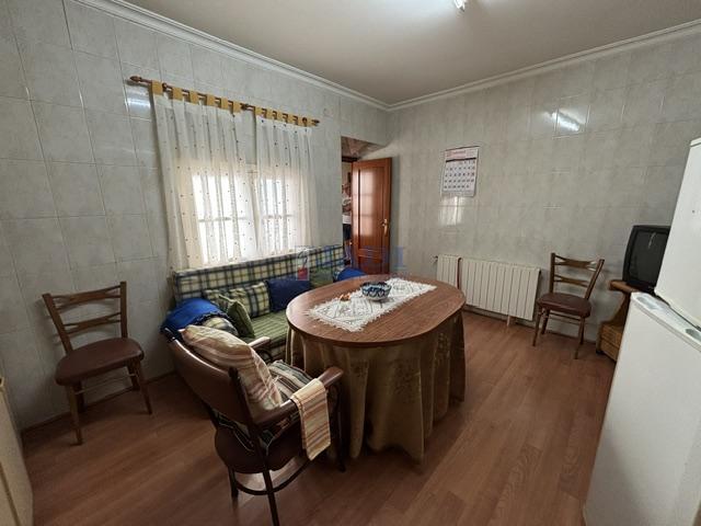 Venta de casa en Valdepeñas