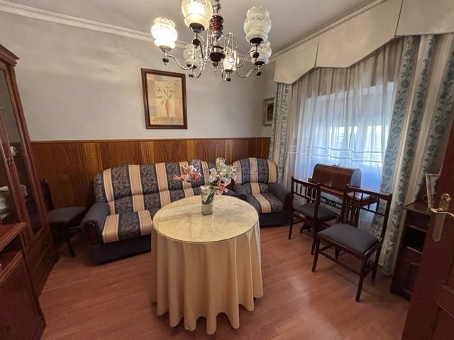 Venta de casa en Valdepeñas
