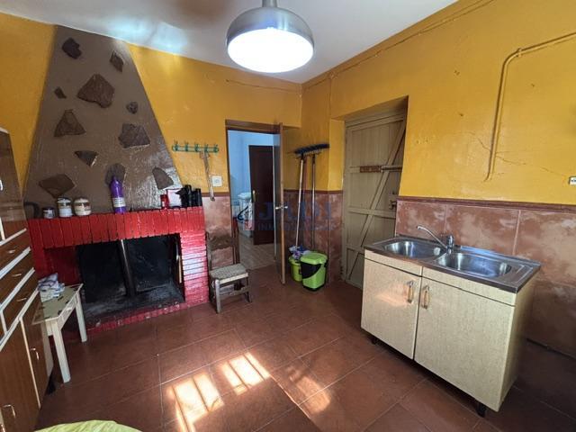Venta de casa en Valdepeñas