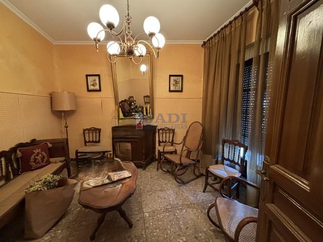 Venta de casa en Valdepeñas