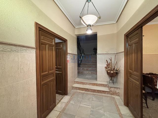 Venta de casa en Valdepeñas