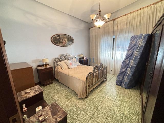 Venta de casa en Valdepeñas