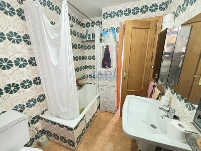 Venta de piso en Valdepeñas