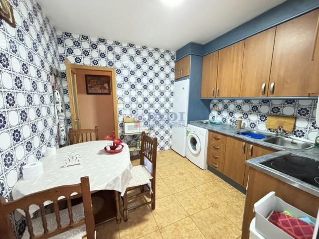 Venta de piso en Valdepeñas