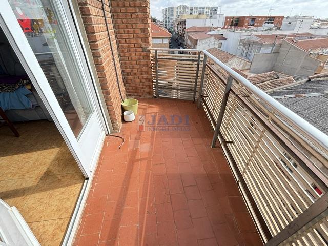 Venta de piso en Valdepeñas