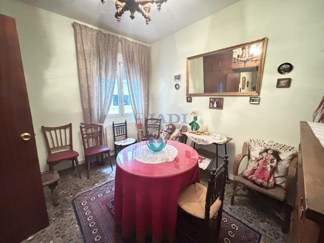 Venta de piso en Valdepeñas