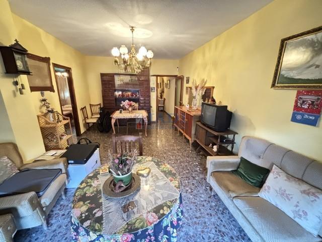 Venta de piso en Valdepeñas