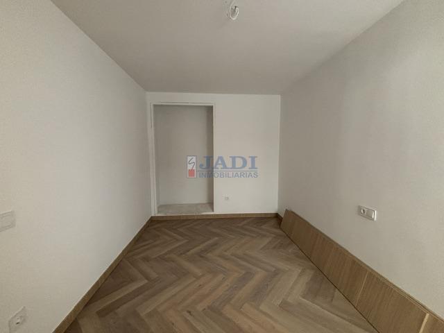 Venta de piso en Valdepeñas